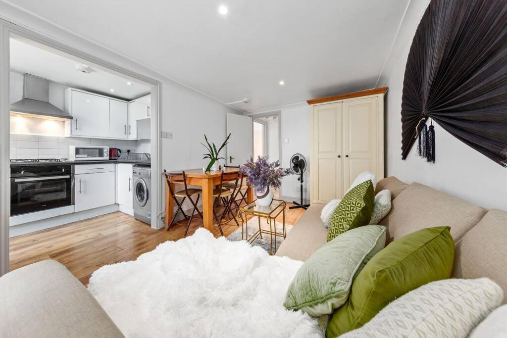 Apartamento 1Br Modern Flat On Edgware Rd Ed3 Londres Exterior foto