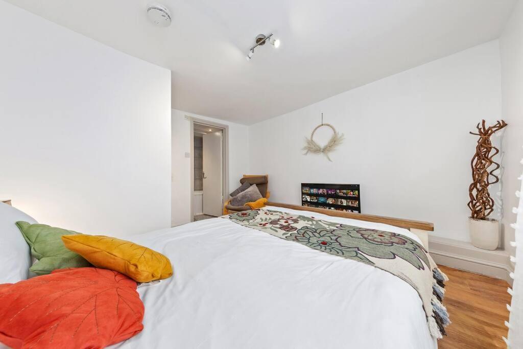 Apartamento 1Br Modern Flat On Edgware Rd Ed3 Londres Exterior foto