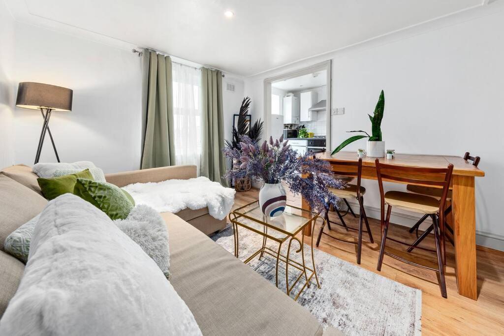 Apartamento 1Br Modern Flat On Edgware Rd Ed3 Londres Exterior foto